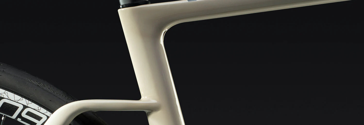 Seatstays and chainstays Vielo r+1 Road Bike